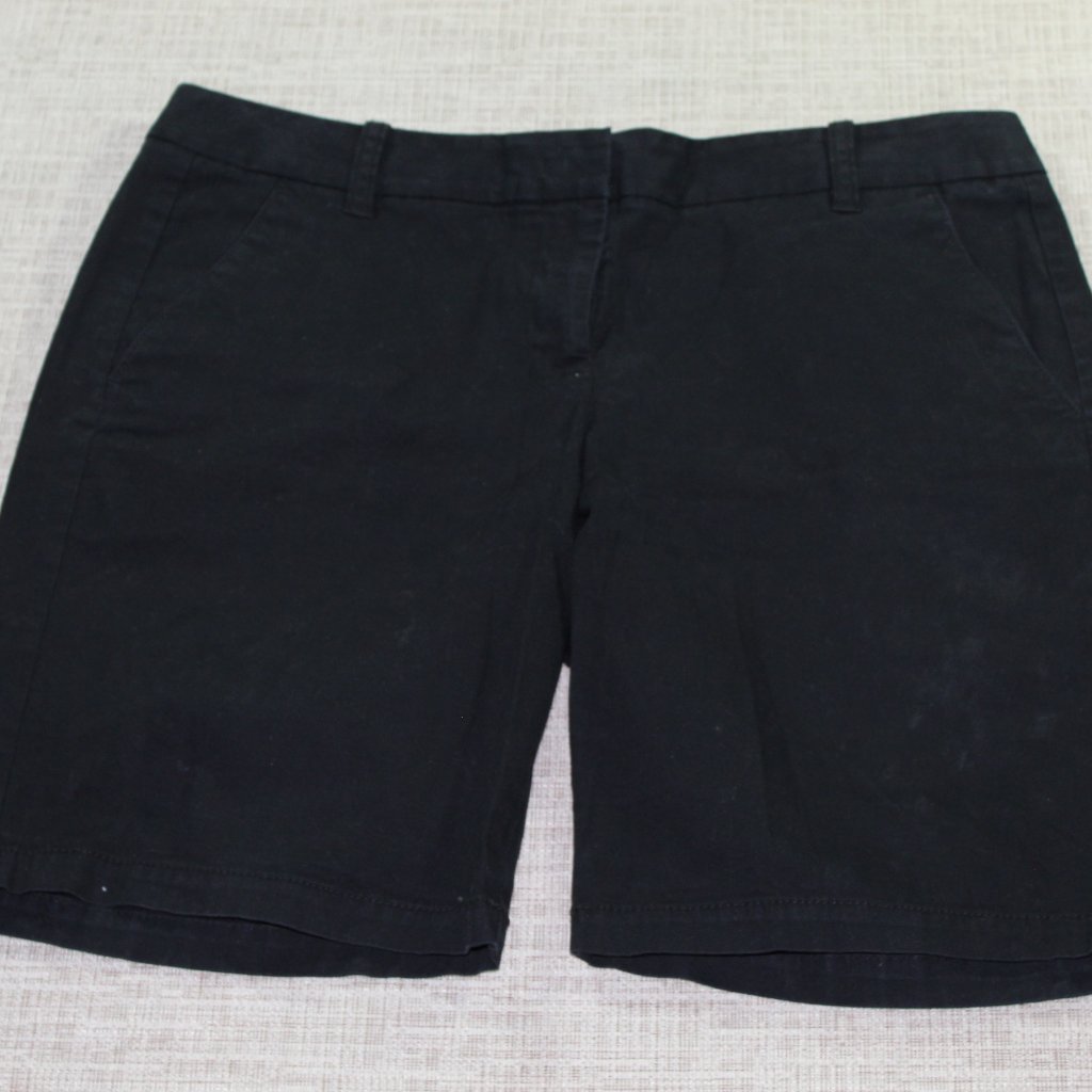 J Crew Black Bermuda Shorts 9 Inseam  Size 6